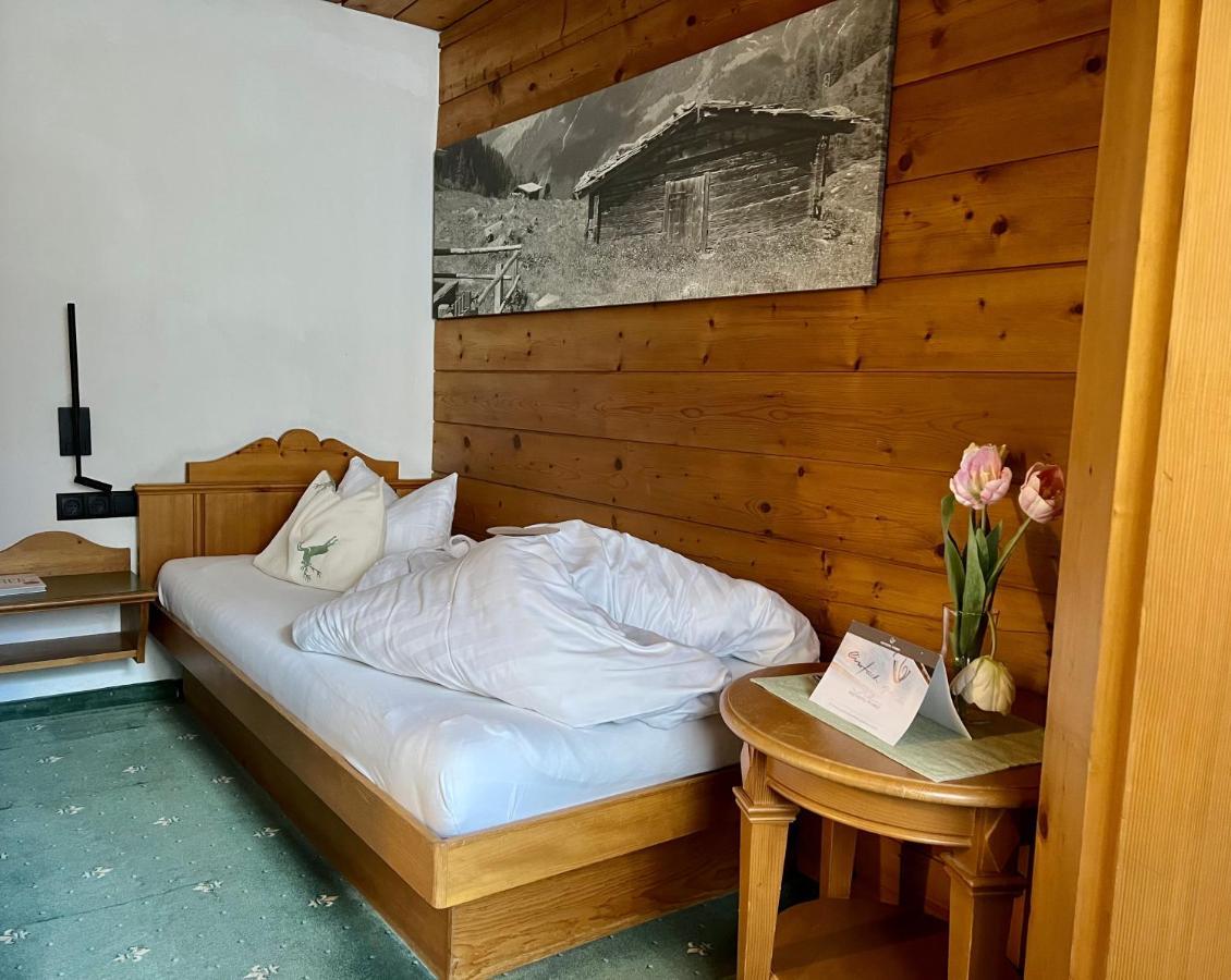 Posthotel Pfunds Bagian luar foto